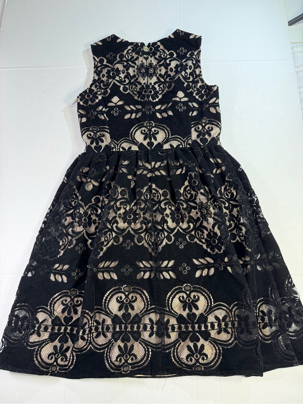 Tommy Hilfiger Black Lace Overlay Dress with Nude Underlay - Picture 10 of 15